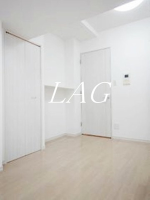 【居間・リビング】 | ガーラ・ステーション菊川 | 洋室のお部屋です。