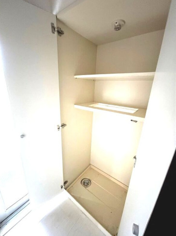 クレストパレス南行徳の収納|違うお部屋の写真です