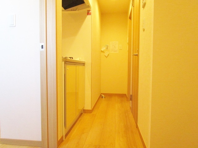 ＲＯＷ　ＨＯＵＳＥ王子本町のキッチン|キッチンスペース。