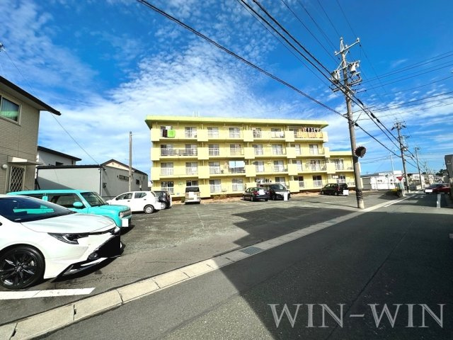 朝日マンションの駐車場