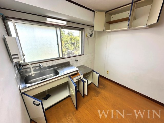 朝日マンションのキッチン|イメージ（同建物内別部屋の写真です）