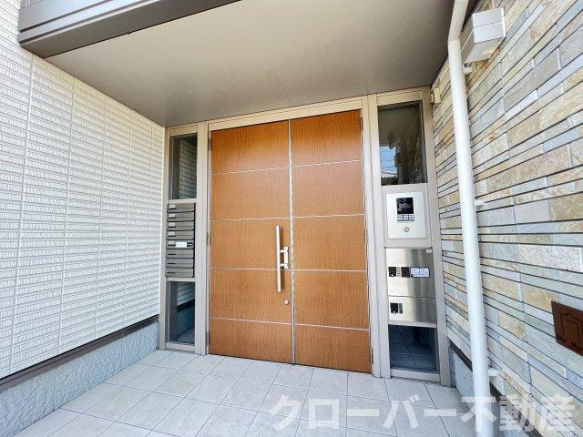 プロヌーブ カハラのエントランス