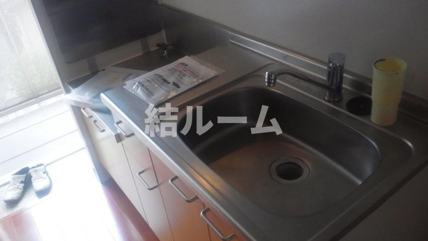 豊島区千早２丁目のアパートのキッチン