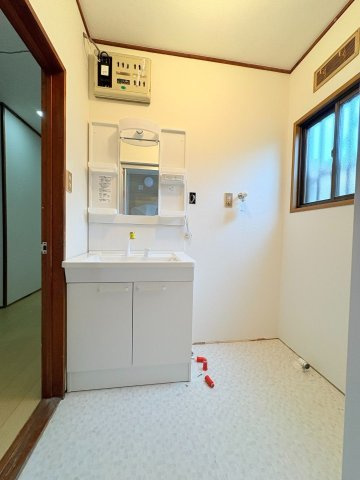 島田市阪本戸建Ⅱの洗面所