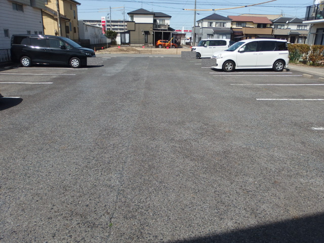 エントピアＩＷＡＳＥⅠの駐車場
