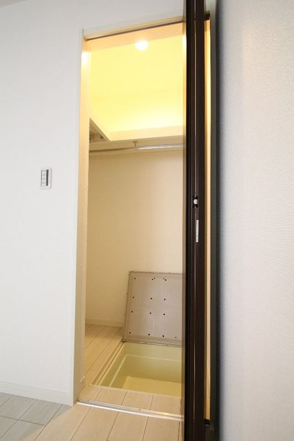 サンドニエル西尾久の収納|床下収納もあります！