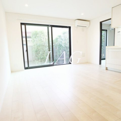 【居間・リビング】 | WEST田園調布 | 洋室のお部屋です。