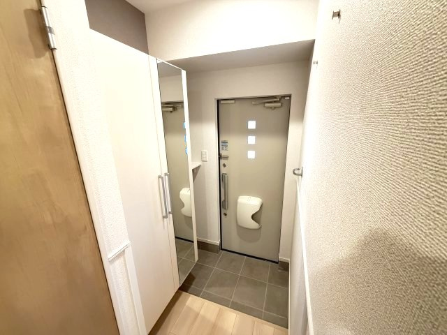 グランドムールⅢの玄関