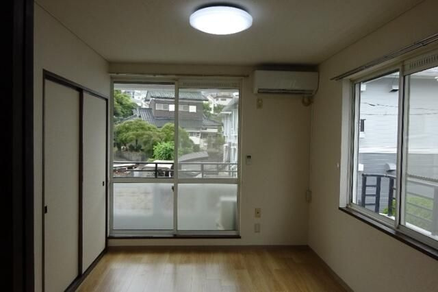 タウンハウス十日市場Ｃ棟の居間・リビング