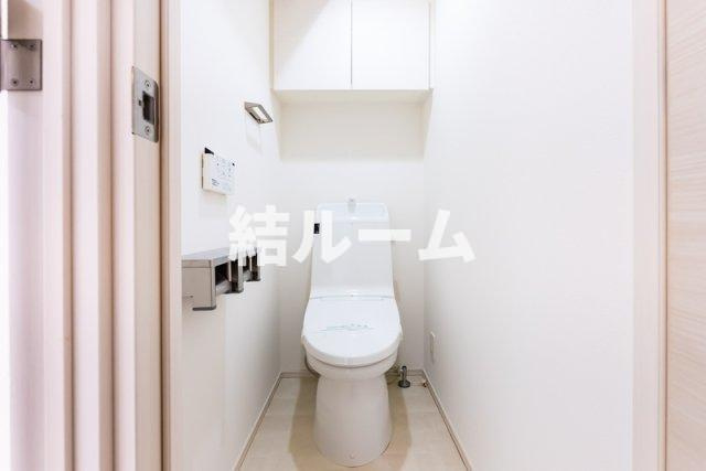板橋区蓮根３丁目の賃貸マンションのトイレ