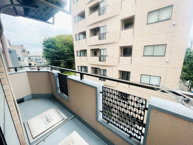 グリーンヒル文京のバルコニー