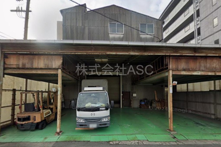 平野区加美北８丁目倉庫の外観