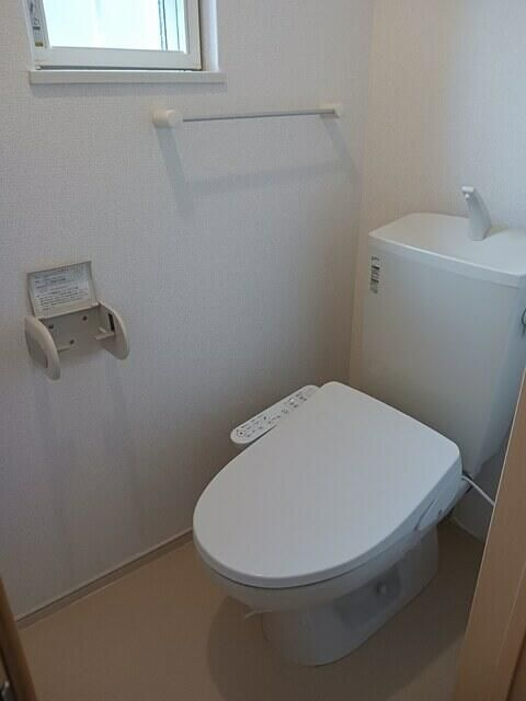 クレストＭ六番館のトイレ
