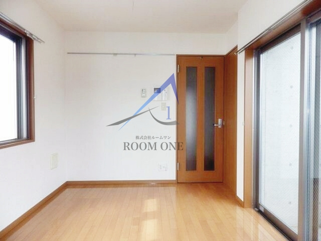 ヴァレー中落合の居間・リビング|洋室のお部屋です。