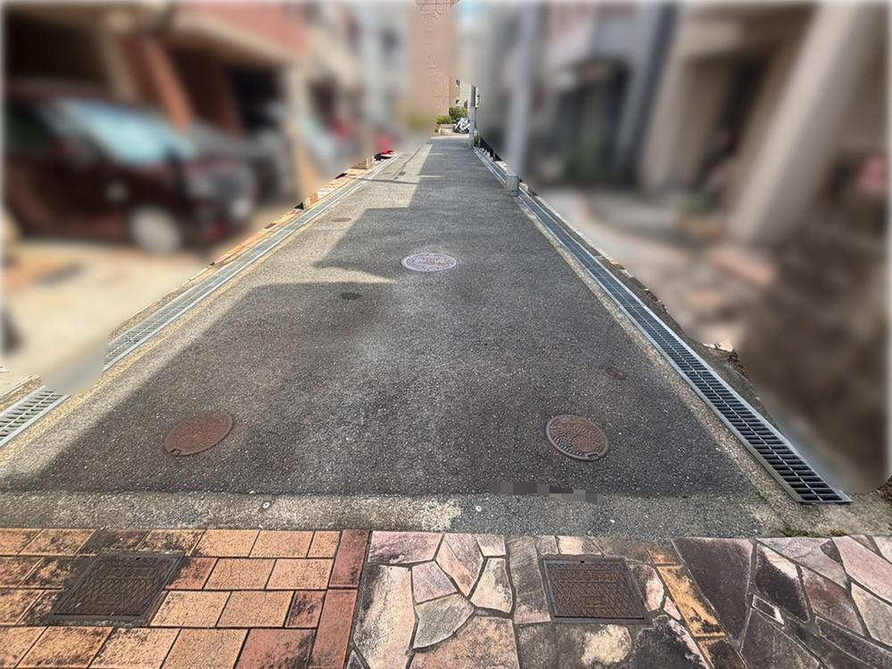 津田駅前町2丁目　中古一戸建ての前面道路含む現地写真|■物件内覧・資金計画相談・住宅ローン相談、リフォーム相談、お問合せ受付中■
※当日・翌日のご内覧、ご相談はお電話でのお問合せがスムーズです！