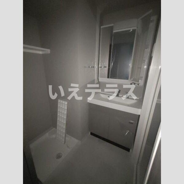 S-RESIDENCE神戸みなと元町aloの洗面所