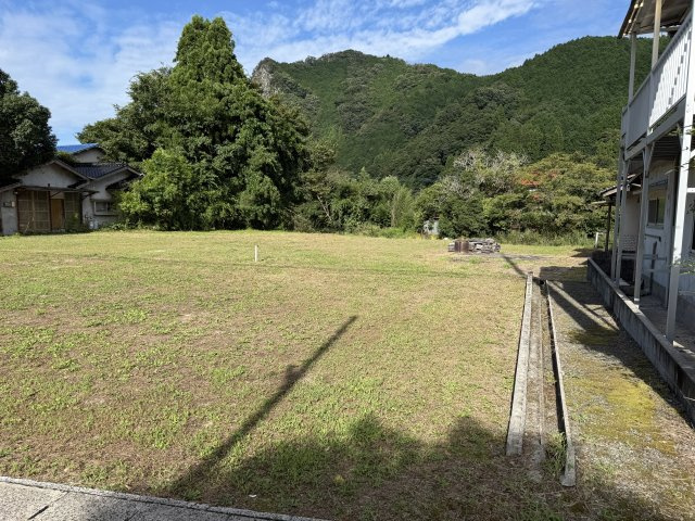 津山市加茂町知和　売土地　274坪