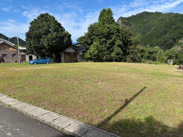 津山市加茂町知和　売土地　274坪の外観