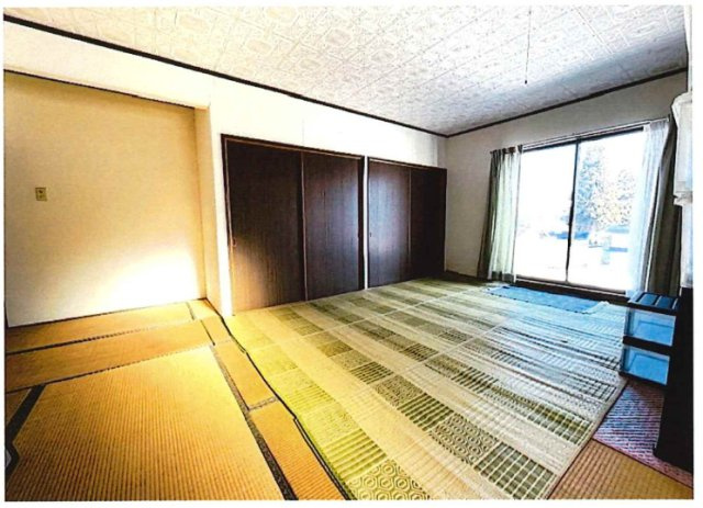 鳥海伏見中古住宅の洋室