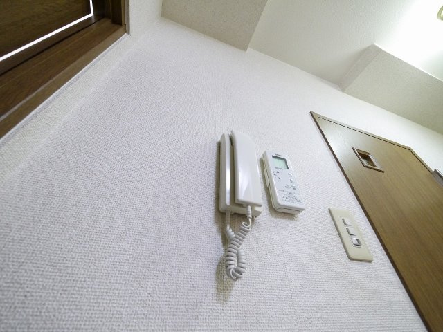 ＣＯＭＯ　ＨＯＵＳＥのセキュリティ|インターホンもあります