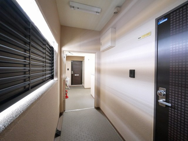 ＣＯＭＯ　ＨＯＵＳＥのその他共用部分|共用廊下です