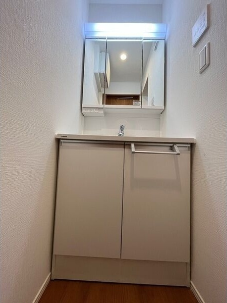 Kolet長後の洗面所