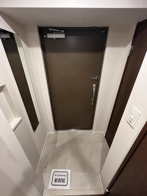 スプランディッド新横浜の玄関