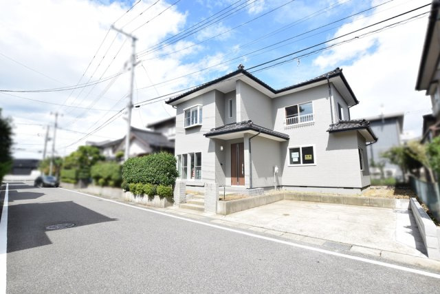 新潟市西区寺地の前面道路含む現地写真