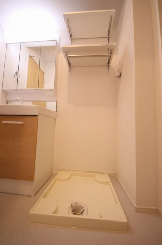 フェア・ブリーズの洗面所|室内洗濯機置場です
