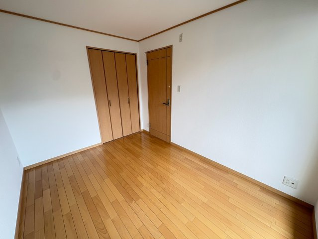 兵庫区小河通中古戸建ての洋室
