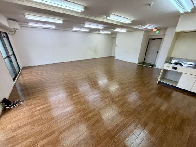 大阪市浪速区難波中２丁目の店舗事務所の内装