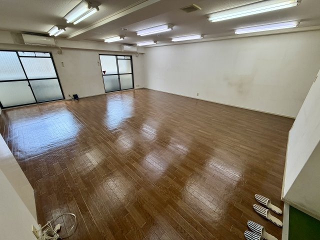 大阪市浪速区難波中２丁目の店舗事務所の内装