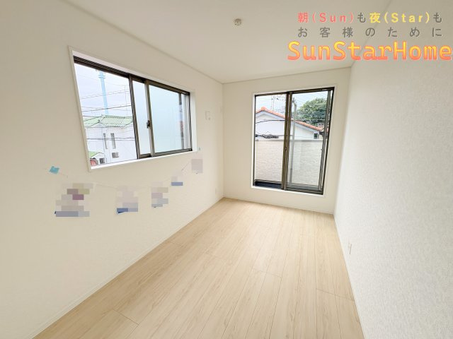 【サンスターホーム】福生市北田園1丁目　制振装置付き新築戸建1棟の洋室