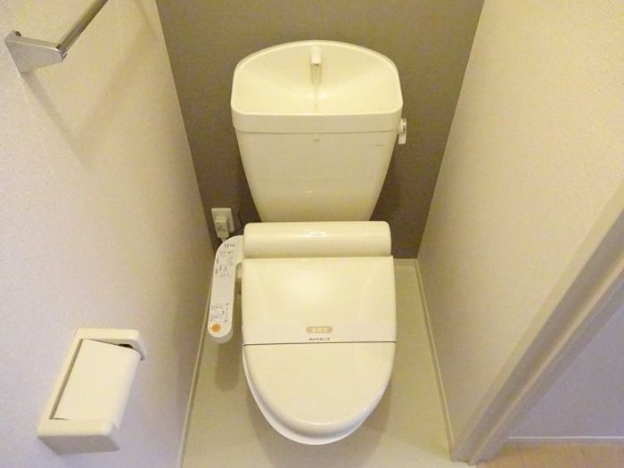 アリエーテＡＯＫＩのトイレ|落ち着いたトイレです