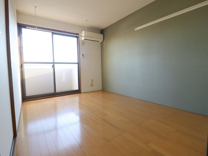 リード住吉の洋室|コンパクトで使いやすい洋室です