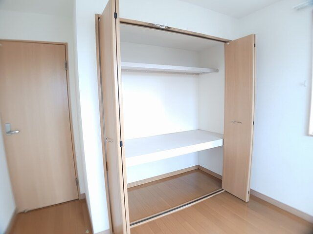 ジャパン・ビレッジイーストの収納