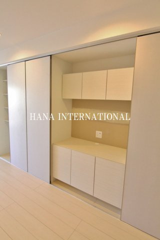 リブリ・ニスカルの内装