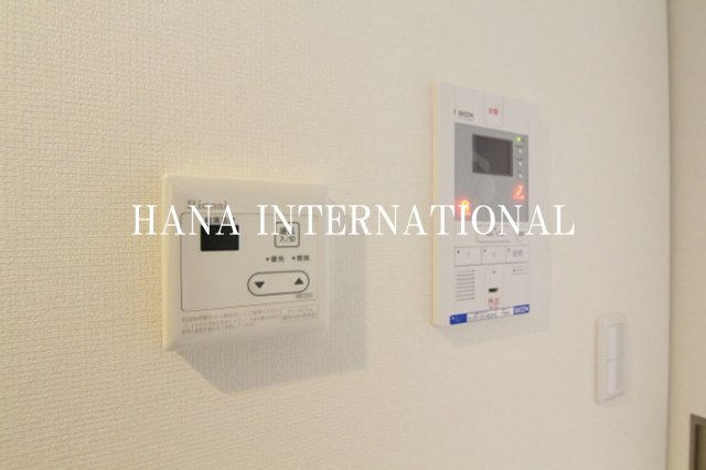 リブリ・ニスカルの設備