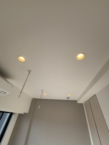Ｍ－ＲＥＳＩＤＥＮＣＥ亀戸の内装|明るい色調の室内です