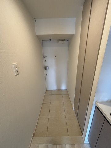 Ｍ－ＲＥＳＩＤＥＮＣＥ亀戸の玄関|明るい玄関です