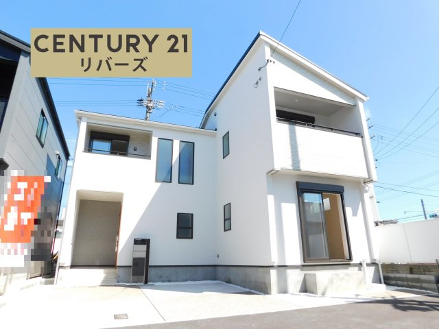 名古屋市南区砂口町の新築一戸建の前面道路含む現地写真|☆３号棟☆　　いつでも見学できます♪（お問合せ当日、平日、水曜、夜間でもＯＫ）南向き！　駐車並列２台可！　長期優良住宅・　制震ダンパー搭載！　吹抜のエントランス♪　買い物施設徒歩５分圏内の好立地♪　