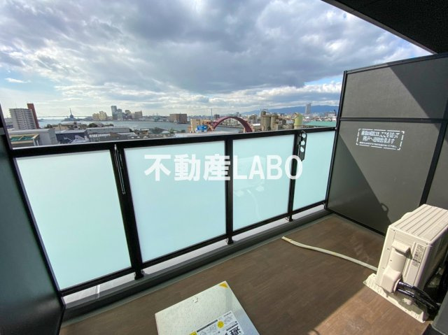 Vita弁天町のバルコニー
