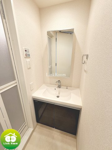 プレール・ドゥーク東陽町の独立洗面台