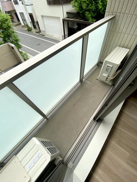 ブレント新町のバルコニー
