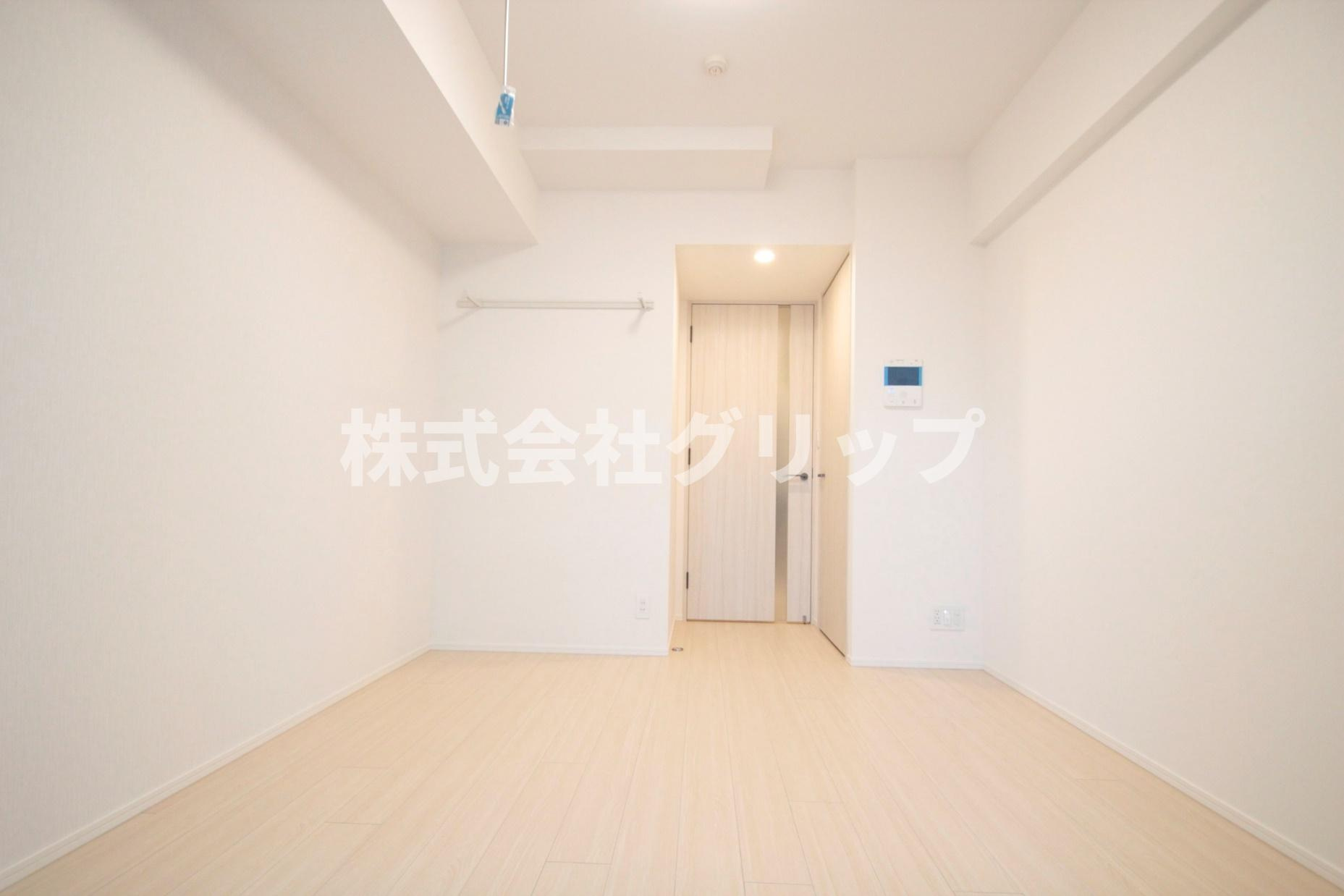 クレイシア横濱阪東橋の居間・リビング