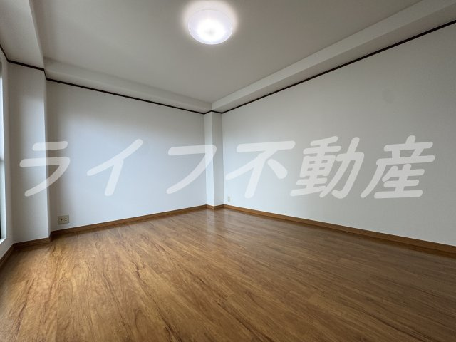 大宝緑橋ルグランの洋室|きれいな洋室です