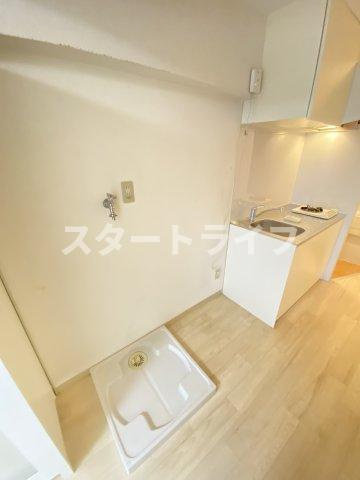 大阪市淀川区東三国５丁目の賃貸マンションの洗面所
