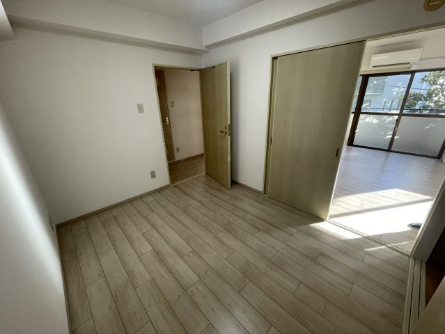 文京区根津２丁目の賃貸マンションの洋室