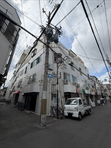 大阪市西成区松１丁目の店舗事務所の外観