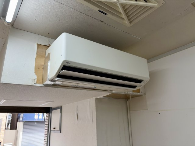 大阪市西成区松１丁目の店舗事務所の設備